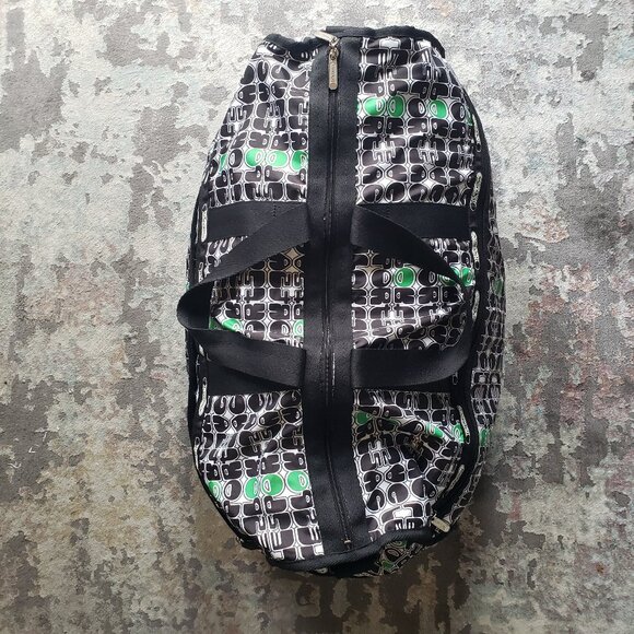 Le Sport Sac Green White Black Weekender Duffle Bag Suitcase + Makeup Tote - Picture 9 of 13